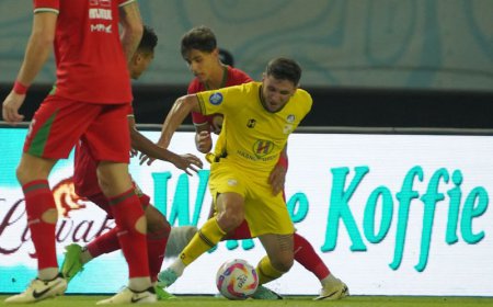 Barito Putera Kena Prank Persebaya Surabaya di Gelora Bung Tomo