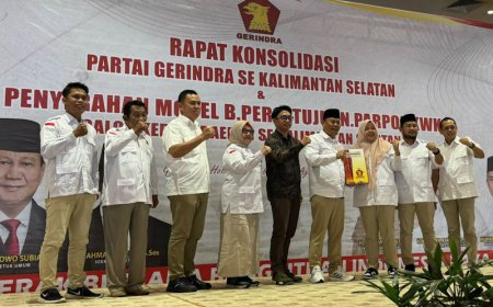 Terima B1-KWK Gerindra, Mujiyat-Fahrin Mendaftar di Hari Kedua