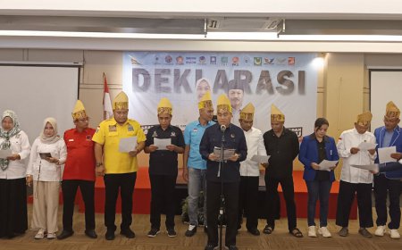 Diusung 13 Parpol, Lisa-Wartono Deklarasi Pencalonan di Banjarbaru