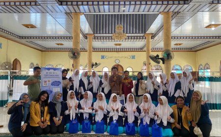 Dosen UNISM Banjarmasin Berdayakan Santriwati Ponpes Ath-Thohiriyah Berbasis Medikal