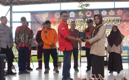 Pencegahan Dini Karhutla, Manggala Agni Kalimantan Sasar Pelajar SMAN 1 Mandastana Batola