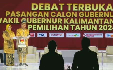 Isak Acil Odah Iringi Closing Statement Debat Terakhir Pilkada Kalsel 2024