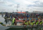 Ratusan Pedayung Kalimantan Berlaga di Lomba Perahu Naga Batola 2025