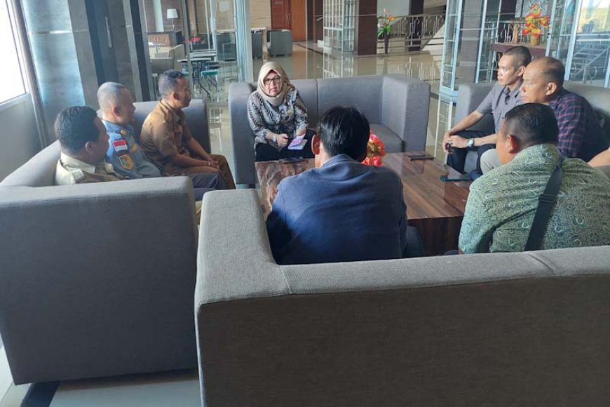 Tak Kunjung Terima Kabar Pengangkatan, Calon PPPK Mengadu ke DPRD Batola