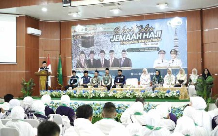 Langsung Kenakan Ihram, Jemaah Haji Kloter BDJ 07 Embarkasi Banjarmasin Meninggalkan Tanah Air