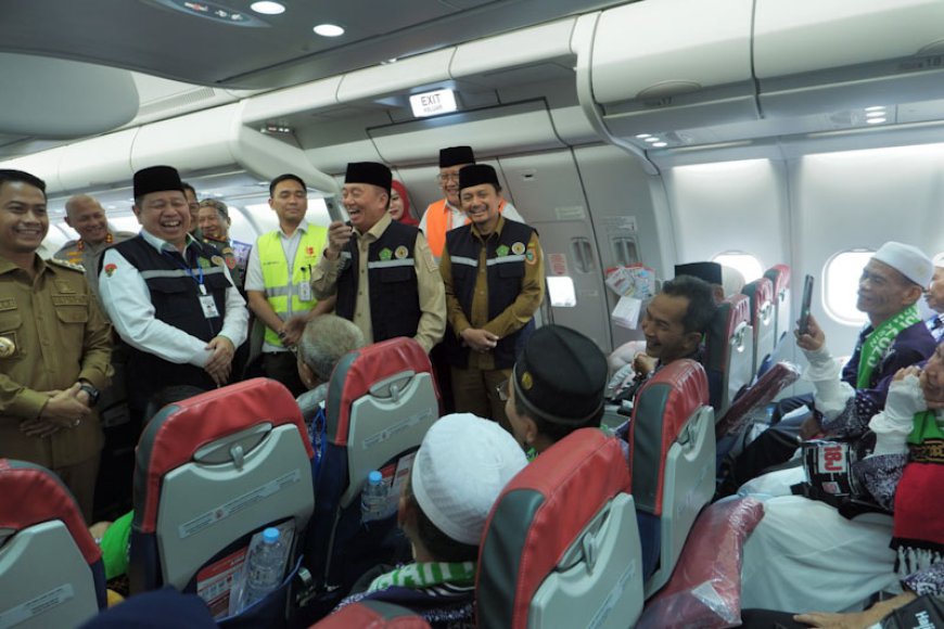 Kloter 01 Embarkasi Banjarmasin Berangkat ke Tanah Suci, Bawa 423 Calon Haji